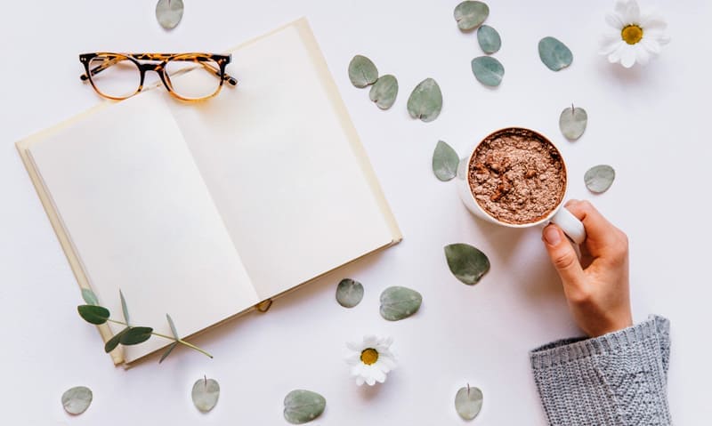 Lee más sobre el artículo Journaling con mazos OH: Una práctica para el autodescubrimiento